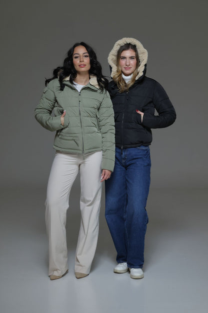 CLU Steppjacke mit Kapuze creme