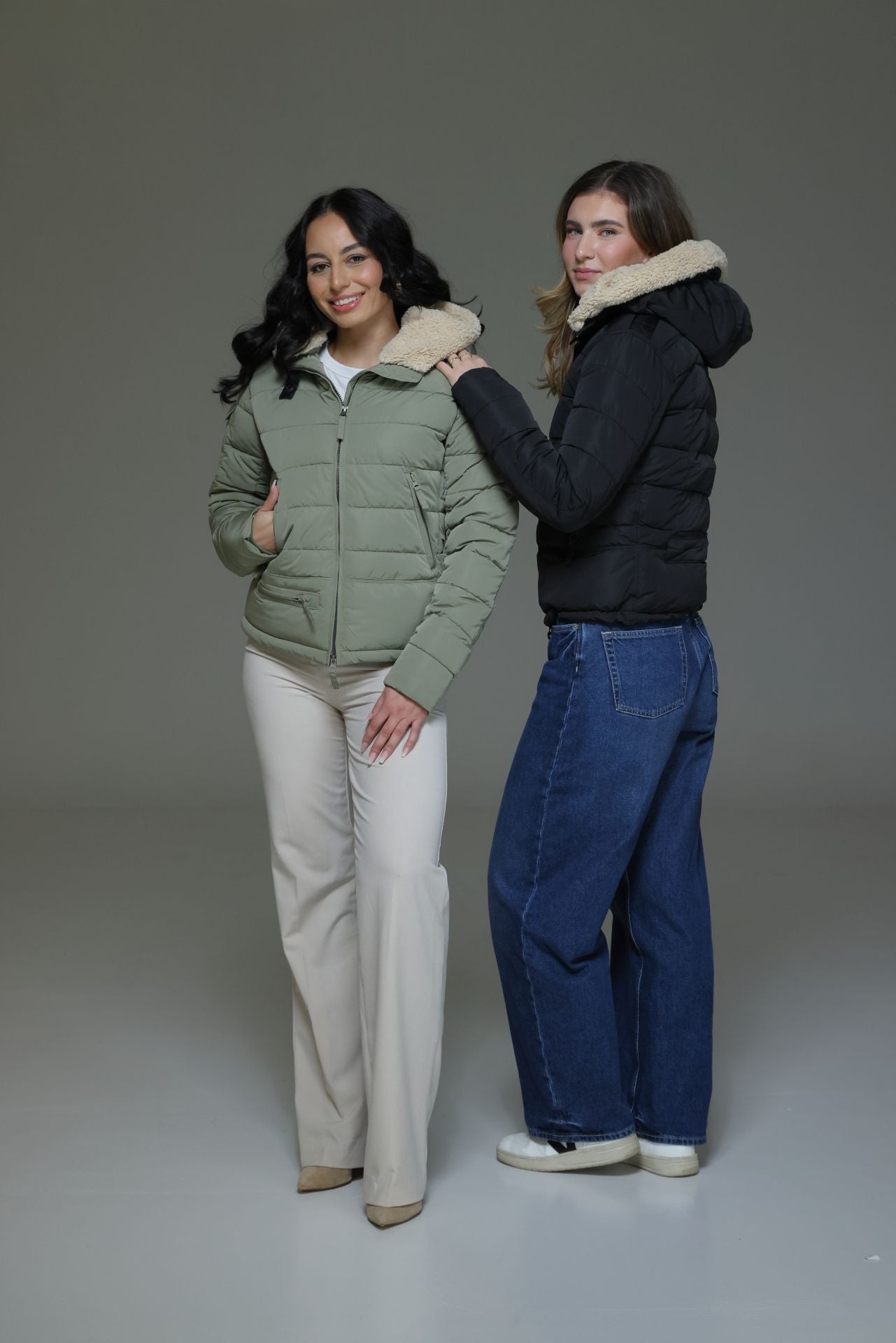 CLU Steppjacke mit Kapuze creme