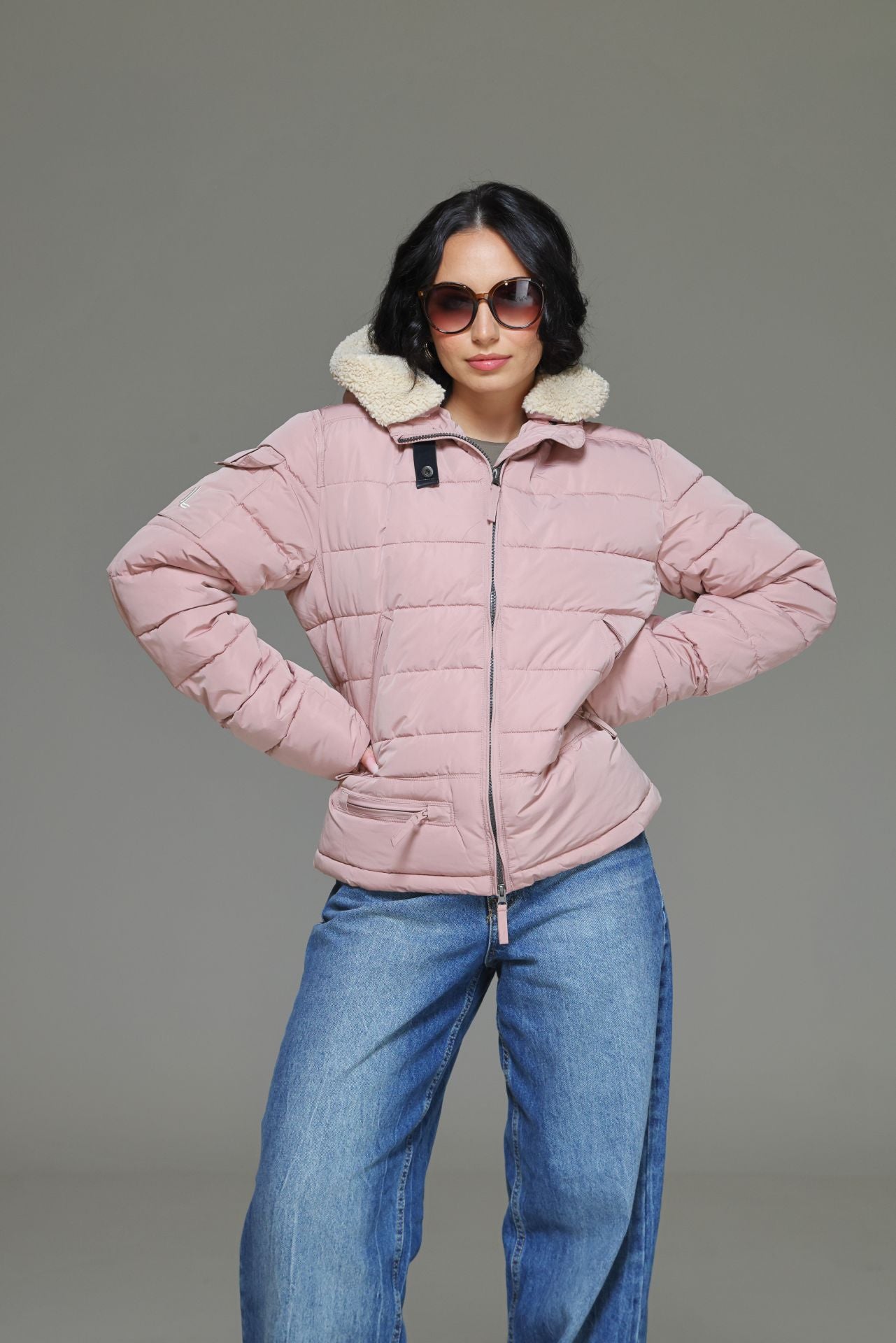CLU Steppjacke mit Kapuze creme