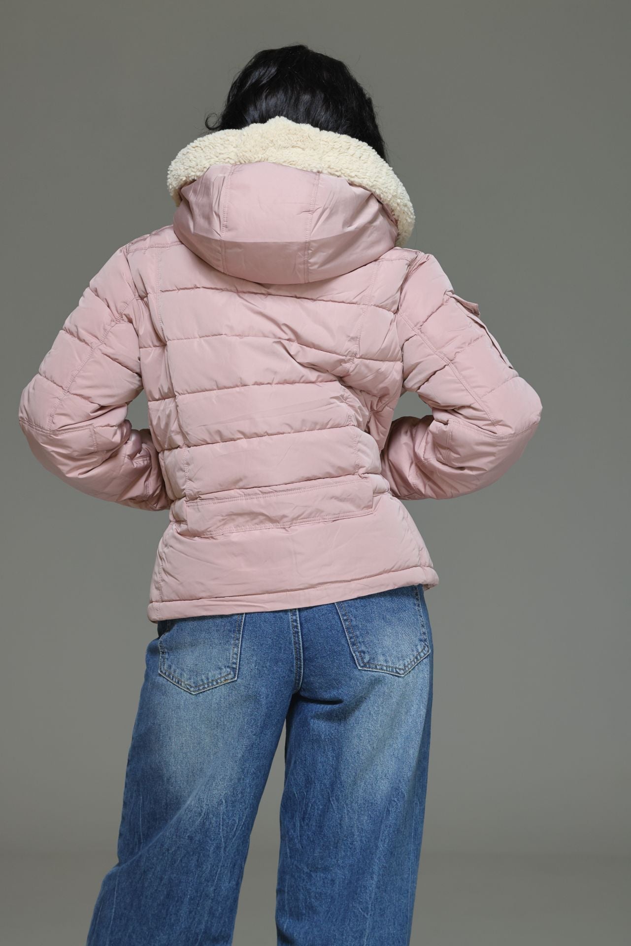 CLU Steppjacke mit Kapuze creme