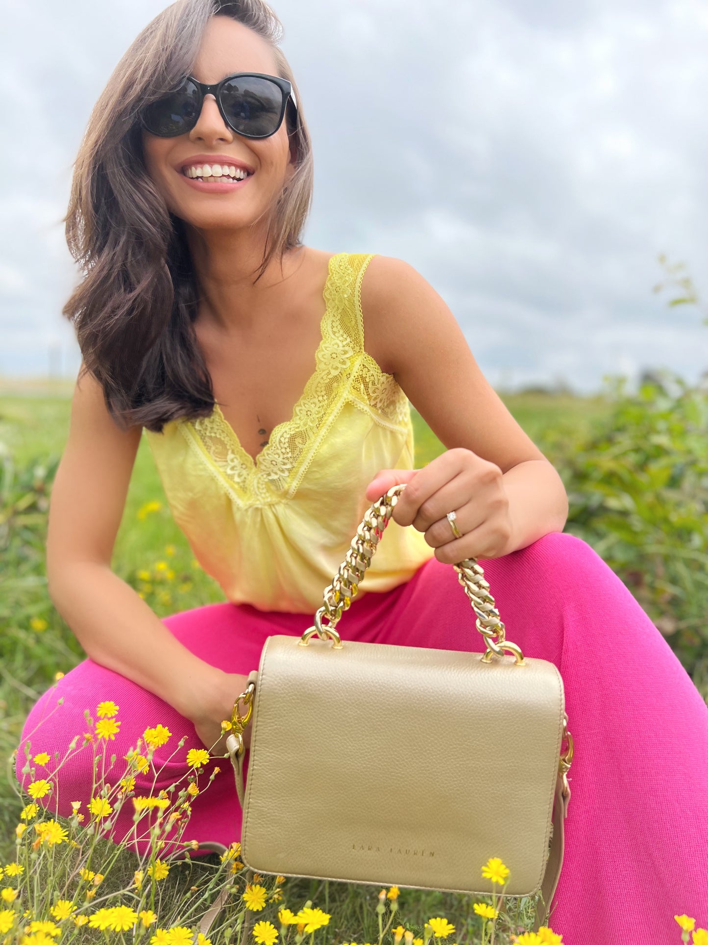 SPLIT Flap Crossbody Kette, light gold