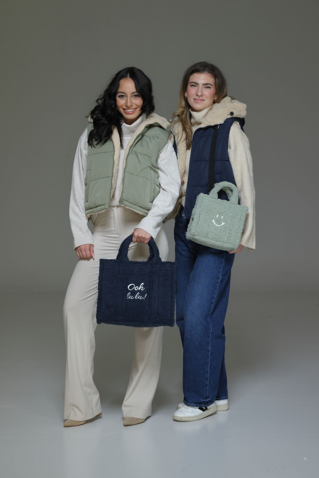 SALIA Teddytasche Flauschtasche Oh LaLa light olive