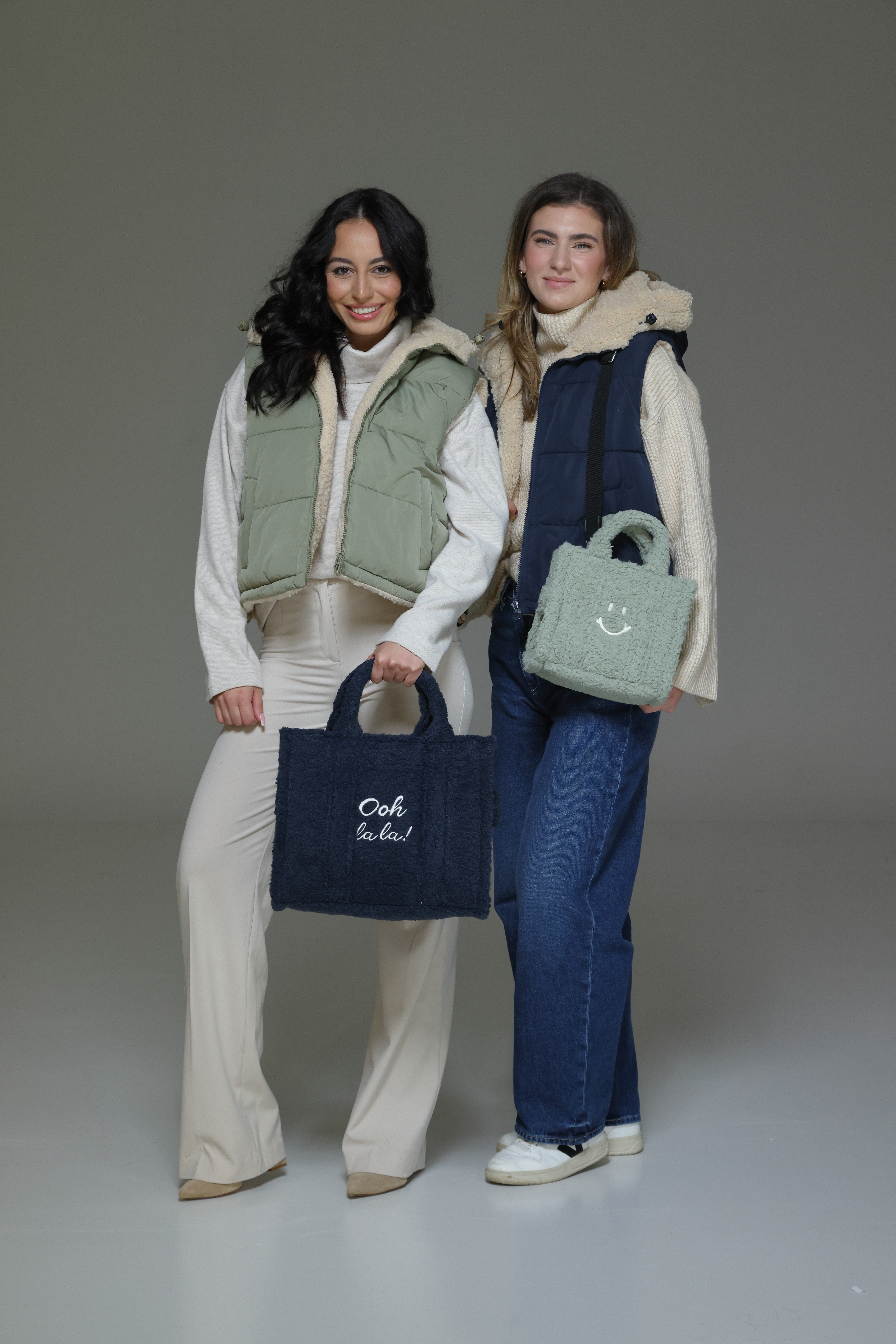ZWENA kleine Teddytasche Totebag SMILE light olive